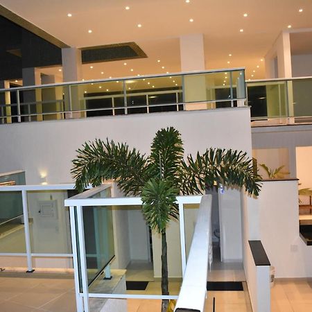 Apartamento Em Ubatuba - Praia Grande Com Wifi Gratuito, Rede De Protecao E Todo Conforto Que Voce Merece Bagian luar foto