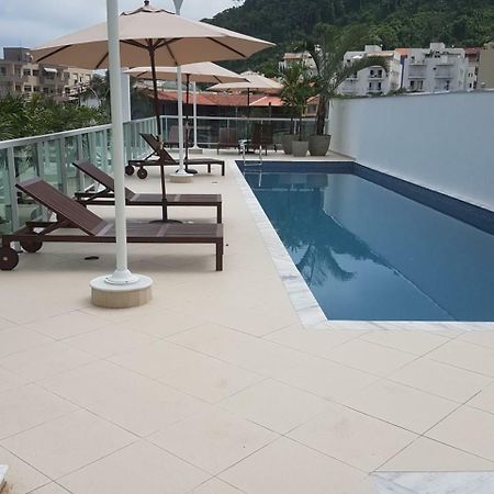 Apartamento Em Ubatuba - Praia Grande Com Wifi Gratuito, Rede De Protecao E Todo Conforto Que Voce Merece Bagian luar foto