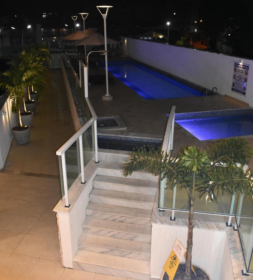 Apartamento Em Ubatuba - Praia Grande Com Wifi Gratuito, Rede De Protecao E Todo Conforto Que Voce Merece Bagian luar foto