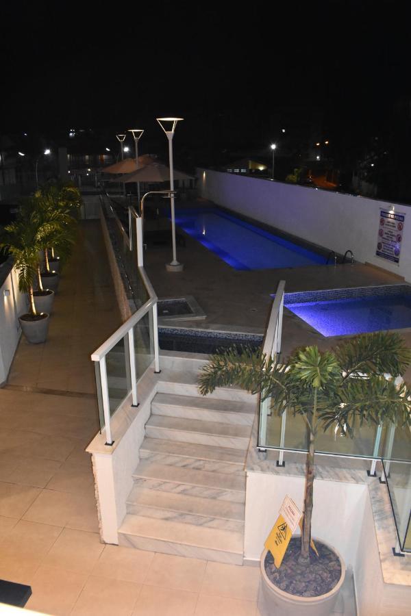 Apartamento Em Ubatuba - Praia Grande Com Wifi Gratuito, Rede De Protecao E Todo Conforto Que Voce Merece Bagian luar foto