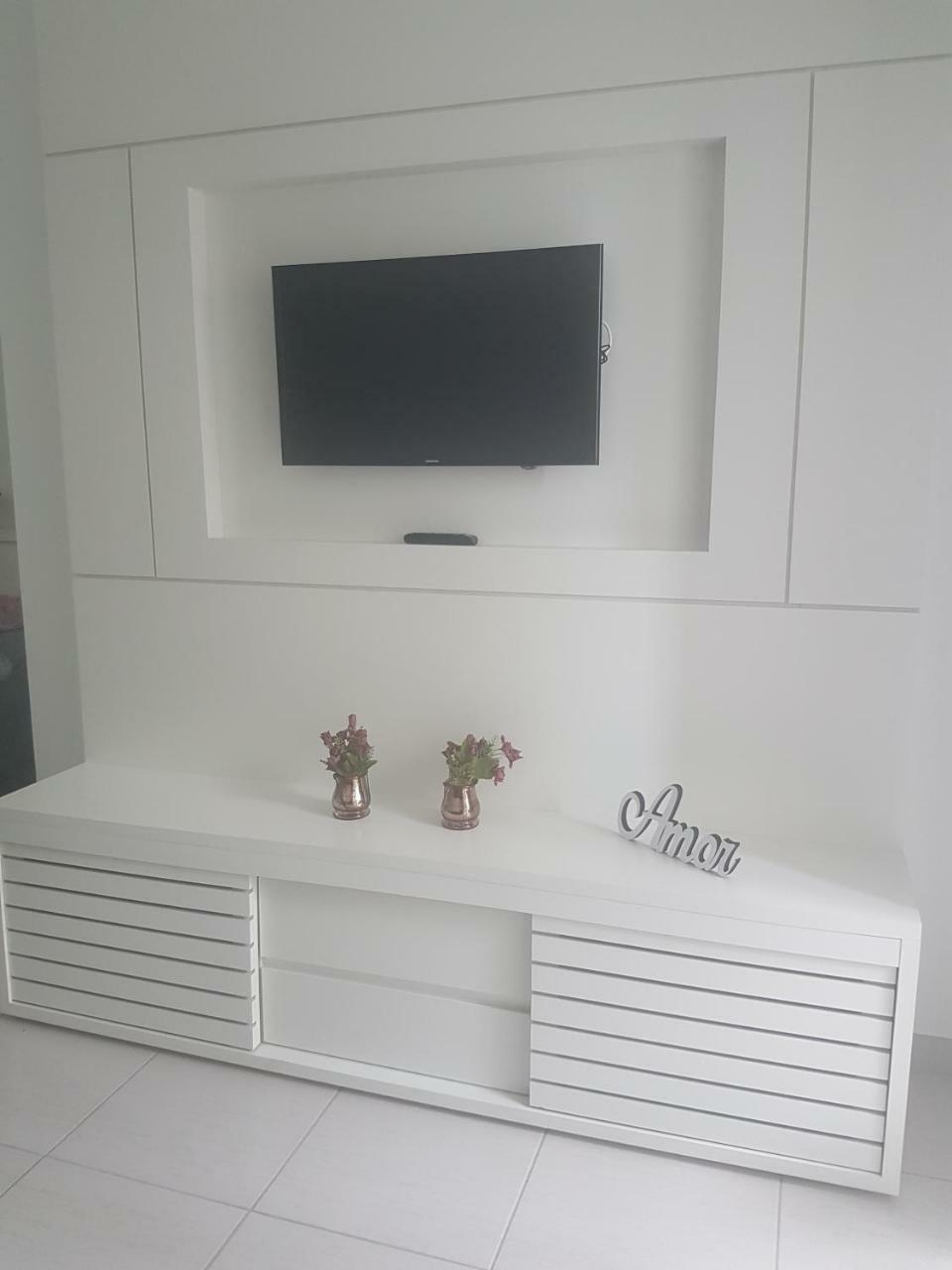 Apartamento Em Ubatuba - Praia Grande Com Wifi Gratuito, Rede De Protecao E Todo Conforto Que Voce Merece Bagian luar foto