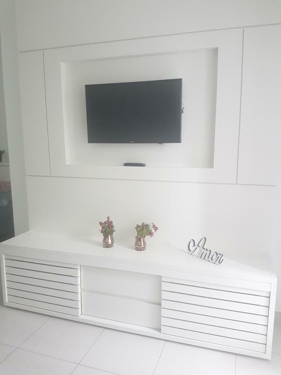 Apartamento Em Ubatuba - Praia Grande Com Wifi Gratuito, Rede De Protecao E Todo Conforto Que Voce Merece Bagian luar foto